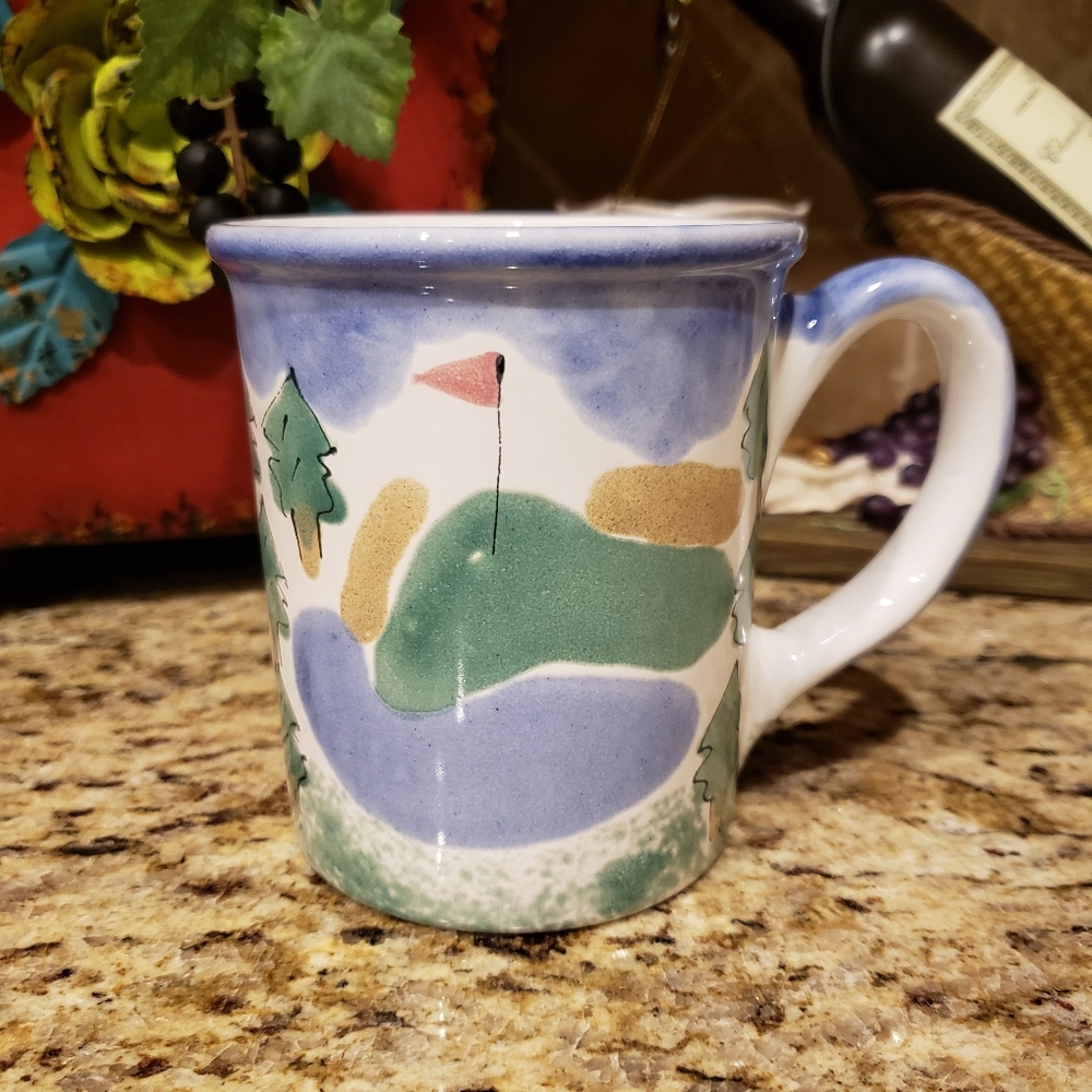 ITALIAN POTTERY Hand Painted Golf Course⛳ Mug NWOT